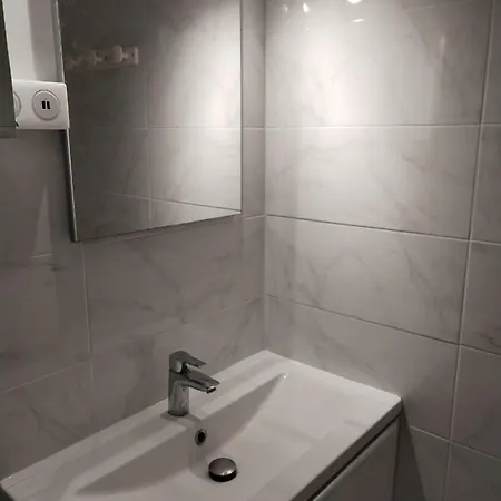 شقة Motte Pour 5 Personnes Maximum